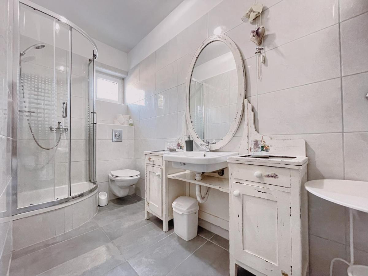 Apartments Zoricic โนวีวีโนดอลสกี ภายนอก รูปภาพ